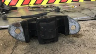  Подушка крепления двигателя Opel Astra F Арт 84088445, вид 8