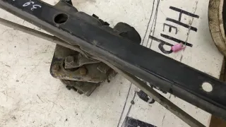  Механизм стеклоочистителя (трапеция дворников) Audi 100 C3 Арт 84085961, вид 10