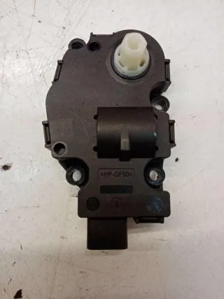 412650750,410475520 Моторчик заслонки печки BMW 3 E90/E91/E92/E93 Арт 52463047_3, вид 10