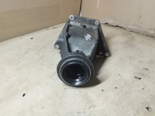 8639383 Кронштейн полуоси BMW X5 G05  Арт 4479, вид 4