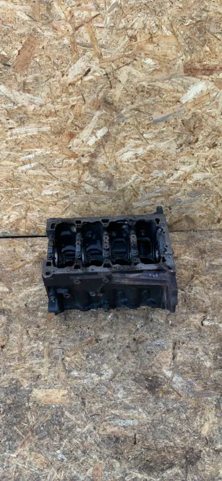 Y22DTH17968822 Блок цилиндров Opel Sintra Арт 91925, вид 1