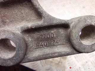 7700740774 Кронштейн компрессора кондиционера Renault 19 2 Арт A23958, вид 3
