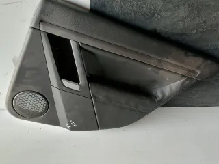  Обшивка двери задней правой (дверная карта) Opel Signum Арт 93160092
