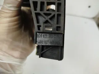 8D9827565 Замок крышки багажника Audi A3 8L Арт 93177249, вид 4
