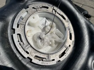 7344066, 7342639 Топливный бак BMW 1 F20/F21 Арт 57869, вид 12