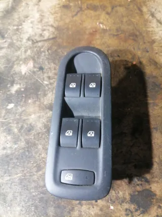 156018070 Блок управления стеклоподъемниками Renault Scenic 2 Арт 13028, вид 1