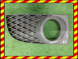  Рамка фары противотуманной правой Mazda Premacy 1 Арт 93370230