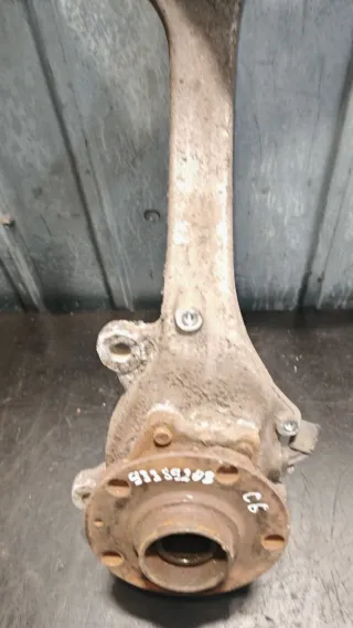  Кулак поворотный передний правый Audi A6 C6 (S6,RS6) Арт 93389208, вид 3