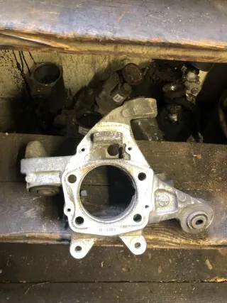 08630774, 08630775 Цапфа задняя (ось ступицы) Volvo XC90 1 restailing Арт 11101816, вид 2