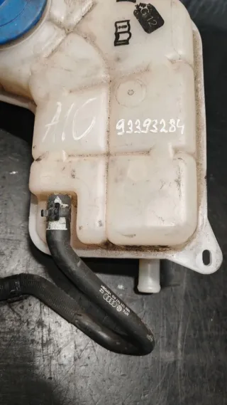 8E0121403 Расширительный бачок Audi A4 B7 Арт 93393284, вид 2