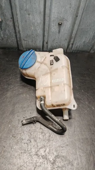 8E0121403 Расширительный бачок Audi A4 B7 Арт 93393284, вид 1