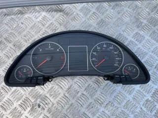 8E0920992M Щиток приборов (приборная панель) Audi A4 B7 Арт 93412859, вид 1