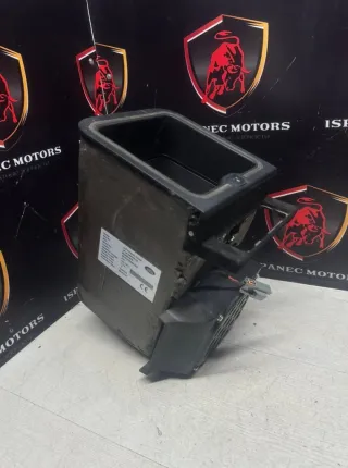 jpla044k02ad Холодильник автомобильный штатный Land Rover Range Rover 4 Арт 40744, вид 1