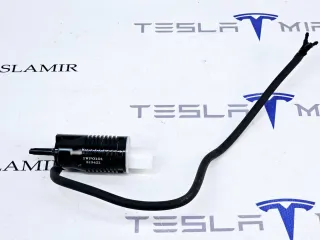 1110164-00 НАСОС (МОТОРЧИК) ОМЫВАТЕЛЯ СТЕКЛА Tesla model 3 Арт 31058, вид 1