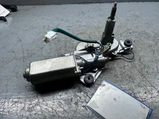 849100-9856 Моторчик заднего стеклоочистителя (дворника) Mazda 323 BA Арт 93526034, вид 1
