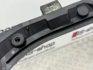 4H0823745C Пластик Audi S8 Арт A530-68, вид 3