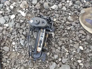  Ручка наружная передняя левая Audi A6 C6 (S6,RS6) Арт 93567645, вид 2