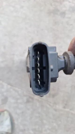 0221503469  Катушка зажигания Opel Zafira B Арт 93583095, вид 2