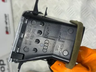 4H1820952A, 4H1820952B Дефлектор обдува салона Audi S8 Арт A530-80, вид 5