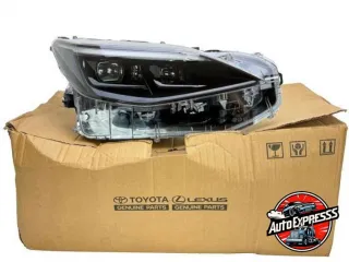 811100DP50 Фара правая Toyota Yaris 4 Арт 22102472AR, вид 1