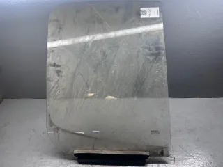  Стекло двери передней правой Ford Transit 3 Арт 93609681, вид 1