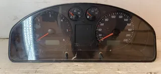 88311346 Щиток приборов (приборная панель) Volkswagen Transporter T5 Арт 21389, вид 1