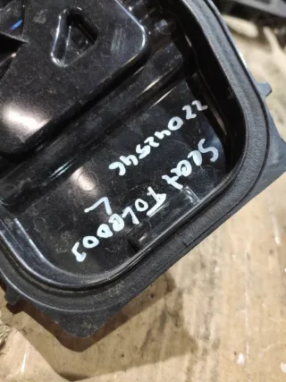  Крышка (заглушка) задняя фары левой Seat Toledo 3 Арт 93688782, вид 3