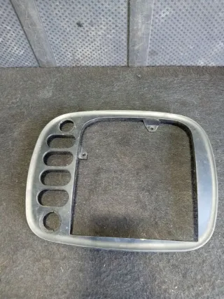 7M0858105 Рамка под магнитолу Seat Alhambra 1 Арт 93703203, вид 1