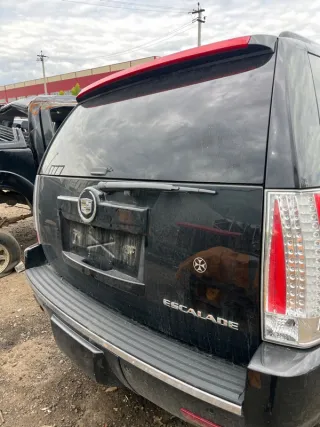  Крышка багажника (дверь 3-5) Cadillac Escalade 3 Арт 177592, вид 2