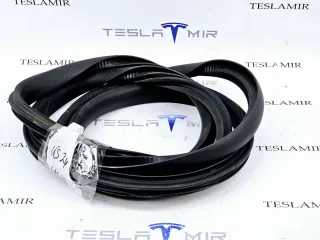 1497673-98,1497673-00,1497674-00 уплотнитель дверного проема Tesla model Y Арт 31270, вид 1