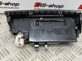 7P1863071 Вещевой ящик центральной консоли Volkswagen Touareg 2 Арт 04821, вид 5