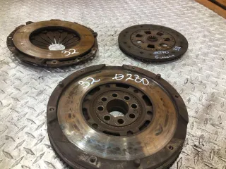1884098132, 1864098032 Комплект сцепления BMW 5 E39 Арт 93792019