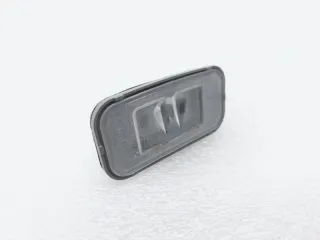 8127053030 Плафон подсветки номера Toyota Camry XV70 Арт ST250189, вид 2