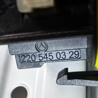 2205450329 Разъем (фишка) проводки Mercedes E W211 Арт 22-46, вид 2