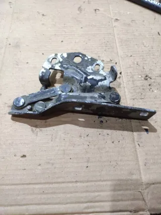 3C0823302D Петля капота правая Volkswagen Passat B6 Арт 93823086, вид 2