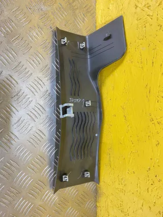 LJ8B-R13244-AEW Накладка на порог внутренняя задняя правая Ford Mustang Mach-E Арт 306-1-6, вид 2