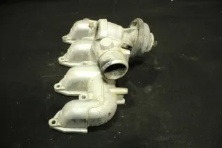  Коллектор впускной Ford Focus 1 1.8л Арт 93827896, вид 4