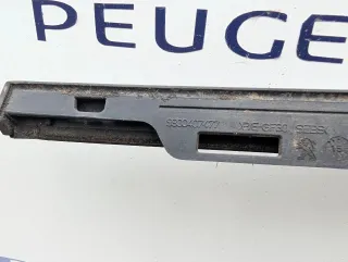 9800407477 Молдинг стекла двери задней левой наружный Peugeot 308 2 Арт L8640423, вид 6