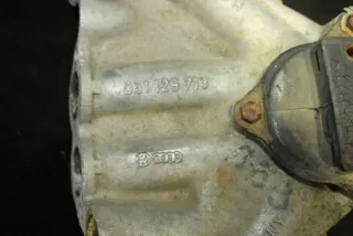 051129713 Коллектор впускной Volkswagen Passat B3 Арт 93868926, вид 3