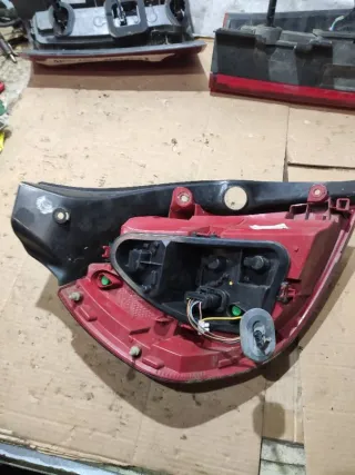 8200776050 Фонарь задний правый Renault Clio 3 Арт 93875704, вид 3