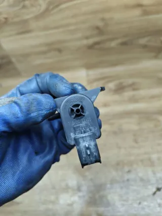 9688124580 Клапан электромагнитный Peugeot 3008 1 1.6л Арт 94274, вид 3