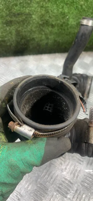  Патрубок воздушного фильтра Mazda 323 BA Арт 94220, вид 4