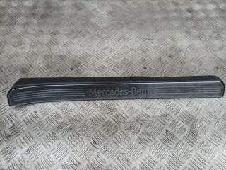A2216800235 Накладка на порог внутренняя передняя правая Mercedes S W221 Арт 58551, вид 1
