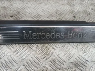 A2216800235 Накладка на порог внутренняя передняя правая Mercedes S W221 Арт 58551, вид 3