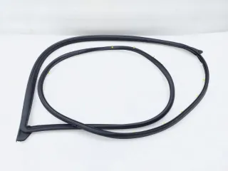 6786248060, 67862-48060 Уплотнитель двери Toyota Highlander 2 Арт ST253152