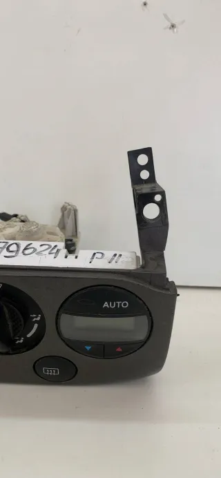 275109F600 Блок управления печки/климат-контроля Nissan Primera 11 Арт 22072, вид 4