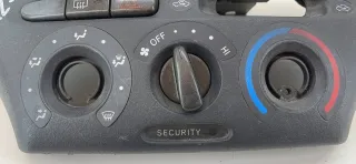 861100D020B1,CNTS0170L Магнитола Toyota Yaris 1 Арт 22044, вид 2