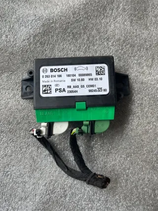 9824532580 Блок управления парктрониками Peugeot 308 2 Арт 93939228, вид 1