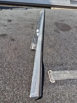 8K0853763E Молдинг стекла двери задней левой наружный Audi A4 B8 Арт 93939295, вид 2