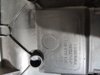 3C1863081B Накладка декоративная на торпедо Volkswagen Passat B6 Арт 93947613, вид 4